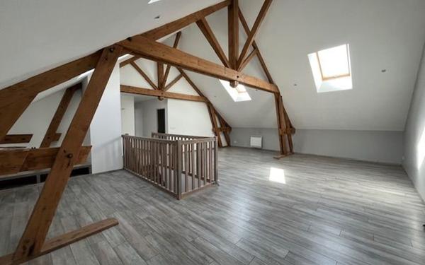 Maison à louer    6 pièces •  Conchy-les-Pots