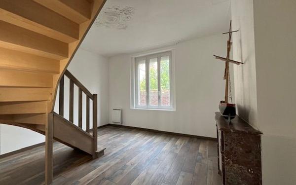 Maison à louer    6 pièces •  Conchy-les-Pots