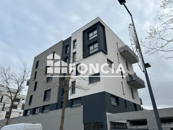 Location Appartement 3 pièces 61.7 m² - CONNEXION Caen 14000