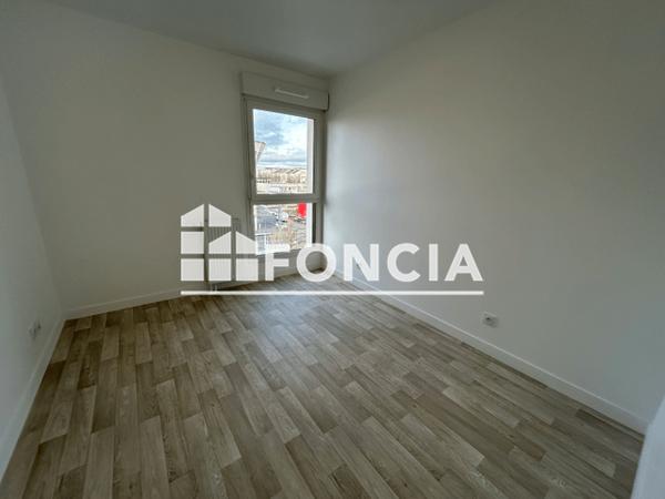 Location Appartement 3 pièces 61.7 m² - CONNEXION Caen 14000