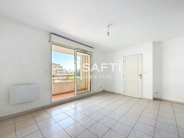 Appartement 2 pièces avec balcon en résidence sécurisée