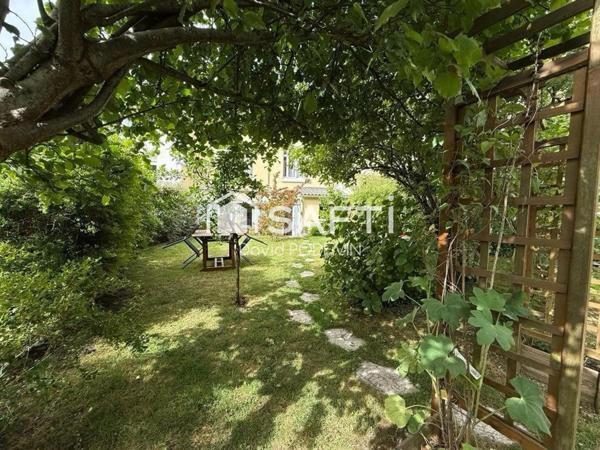Maison familiale 115m2 4 chambres beau jardin