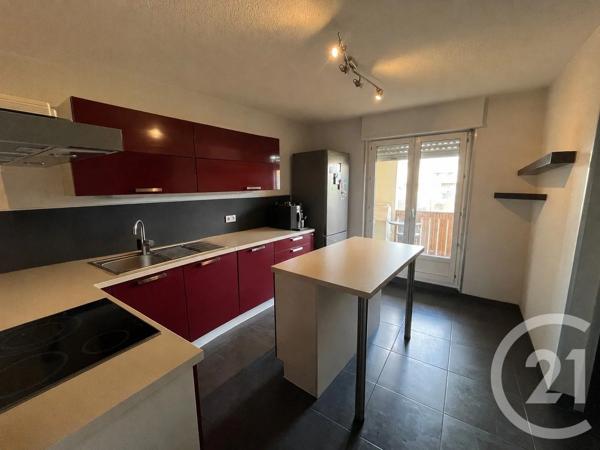 Appartement T2 à vendre  2 pièces - 52 m 2   LANNEMEZAN  - 65