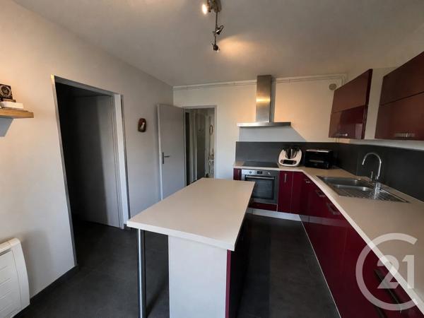 Appartement T2 à vendre  2 pièces - 52 m 2   LANNEMEZAN  - 65