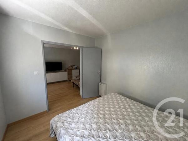 Appartement T2 à vendre  2 pièces - 52 m 2   LANNEMEZAN  - 65