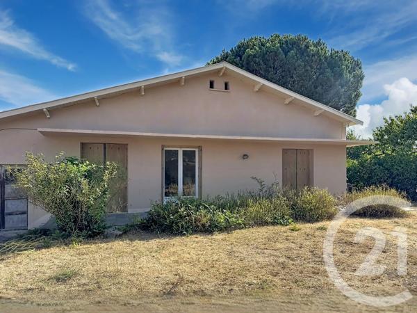 Appartement T3 à vendre  3 pièces - 84 m 2   CARBONNE  - 31
