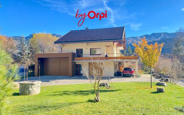 Maison à vendre    6 pièces • 212 m2 Lans-en-Vercors