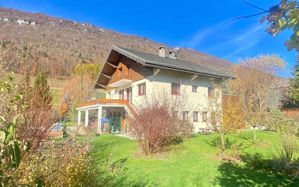 Maison à vendre    6 pièces • 212 m2 Lans-en-Vercors