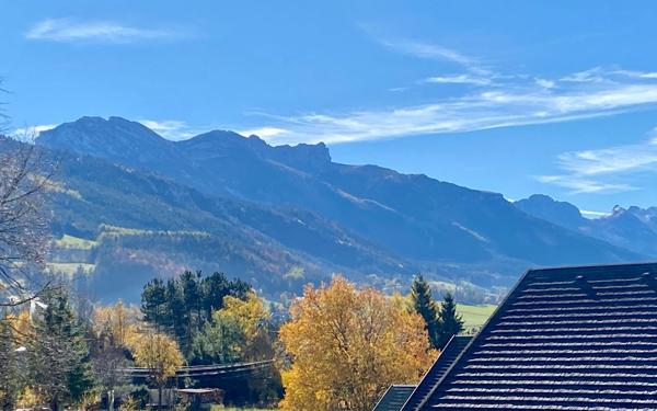 Maison à vendre    6 pièces • 212 m2 Lans-en-Vercors