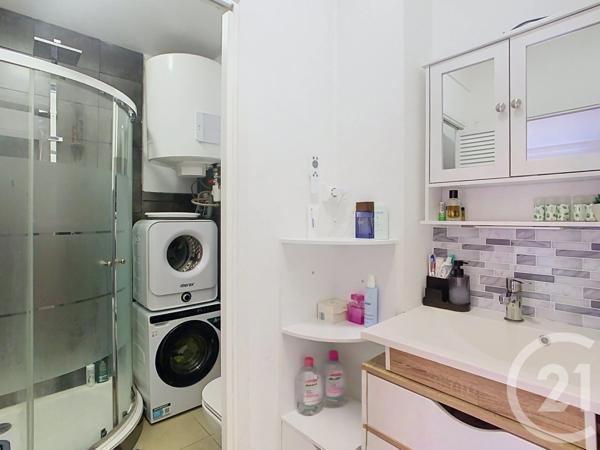 Appartement F3 à vendre  3 pièces - 45,68 m 2   PERPIGNAN  - 66