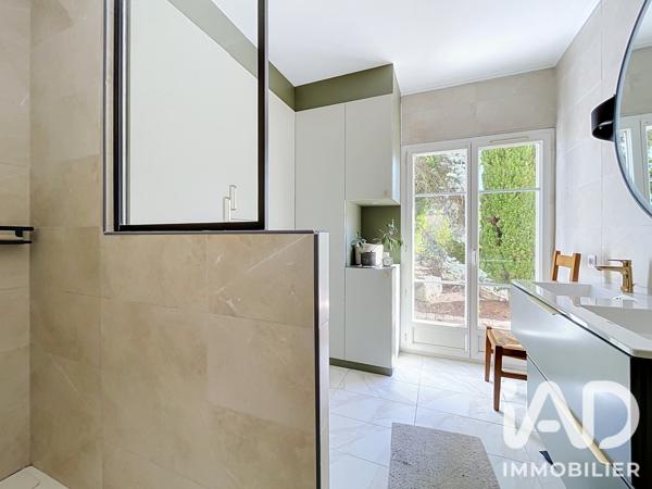 Maison à vendre 6 pièces 190 m² Vourles