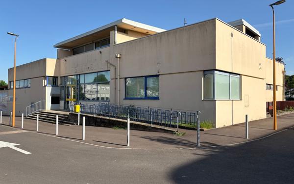 Maison à vendre    11 pièces • 540 m2 Guénange