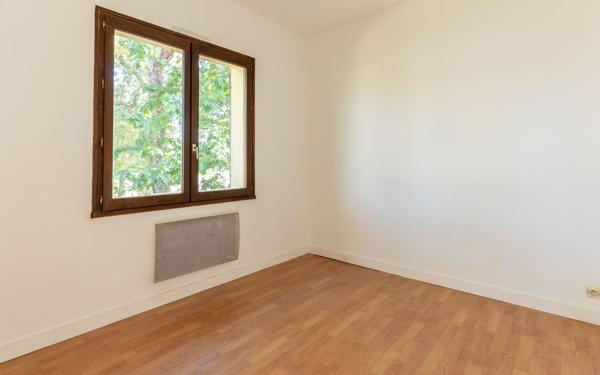 Maison à vendre    5 pièces •  Ychoux