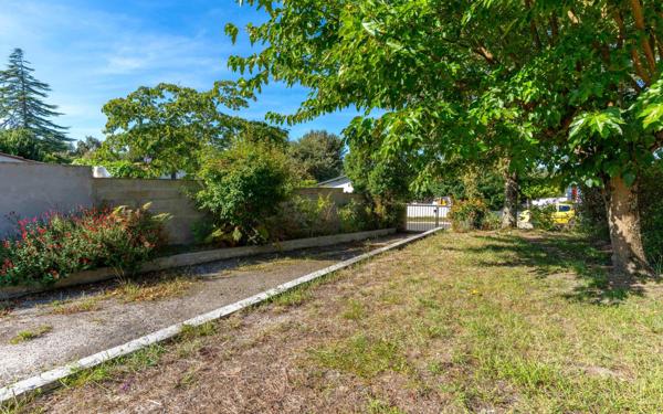 Maison à vendre    5 pièces •  Ychoux