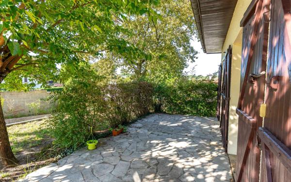 Maison à vendre    5 pièces •  Ychoux