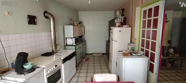 Achat - Immeuble Lezay 79120 325 m 2