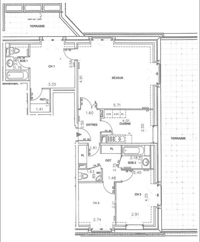 Dernier étage avec terrasse plein ciel et vue Tour Eiffel