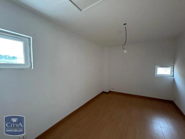 Appartement à louer 3 pièces 79.1m²