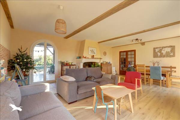 Maison à vendre |  Lagrave |  6 pièces | 200 m²