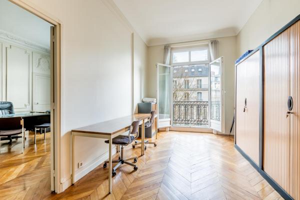 Appartement F7 à vendre  7 pièces - 187 m2 PARIS - 75017