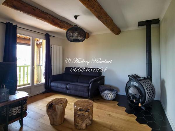 En EXCLUSIVITE à VILLENEUVE, Belle Maison de maçon de 144 m² (2 appartements) avec jardin clos et arboré