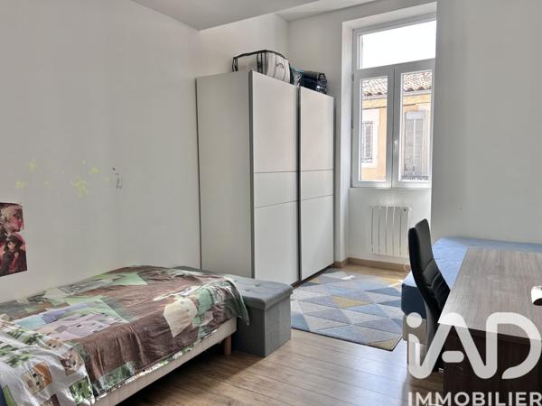 Appartement à vendre 5 pièces 155 m² Nîmes