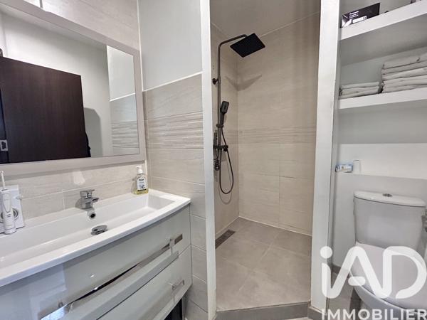 Appartement à vendre 5 pièces 155 m² Nîmes