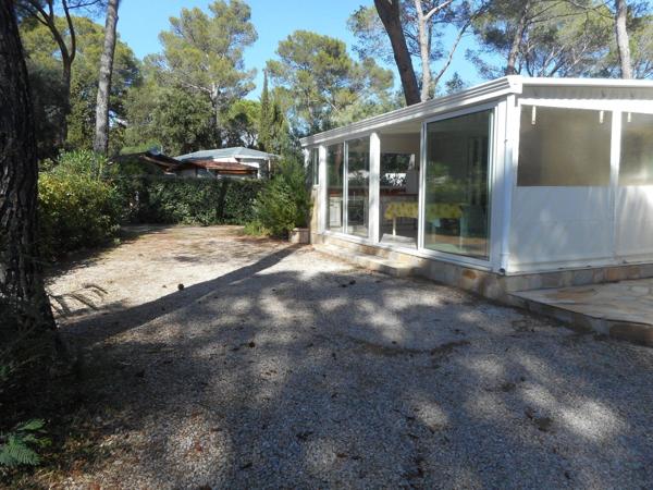 Vente Terrain 270 m2 à Fréjus