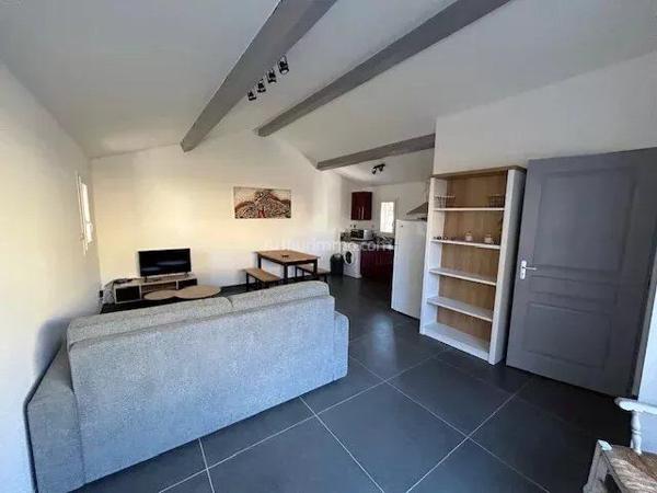 Location Appartement 1 pièces 30 m2 à Martigues