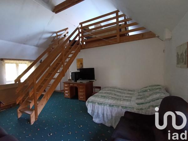 Maison à vendre 6 pièces 160 m² Saint-Sauveur-Villages