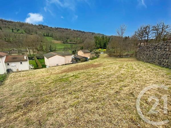 Terrain à vendre  887 m 2   RETOURNAC  - 43