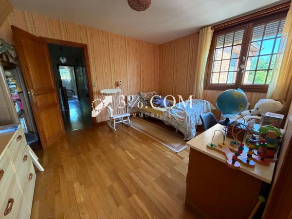 Maison 6 pièce(s) 5 chambre(s) 166.63 m²
