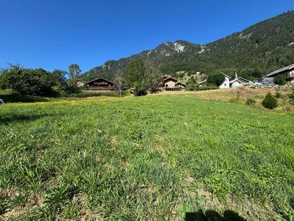 Terrain viabilisé Bonnevaux 1518 m2 avec permis de construire accepté (74360)
