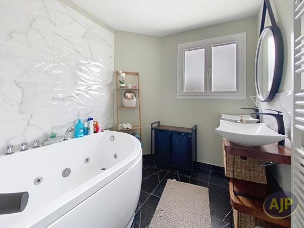 Vente maison Castelnau De Medoc : 312 000 € - AJP Castelnau Immobilier