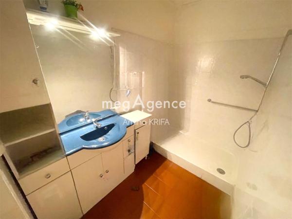 Appartement à TOULON, 83200 - 4 pièces 68m²