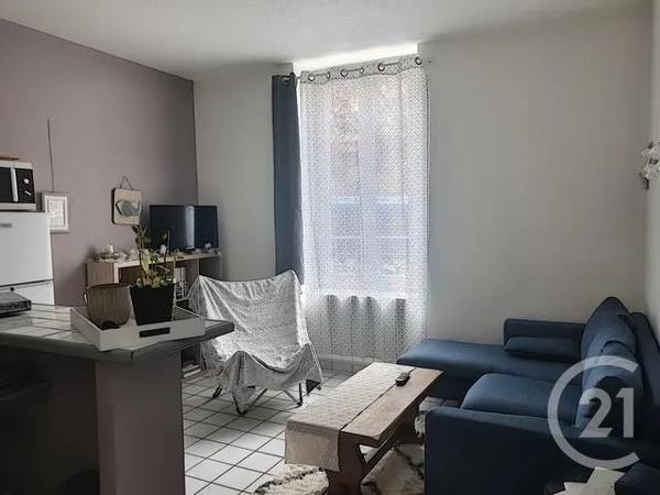 Appartement F2 à vendre  2 pièces - 33 m 2   CLERMONT FERRAND  - 63