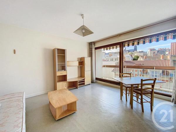 Appartement F2 à vendre  2 pièces - 33 m 2   CLERMONT FERRAND  - 63