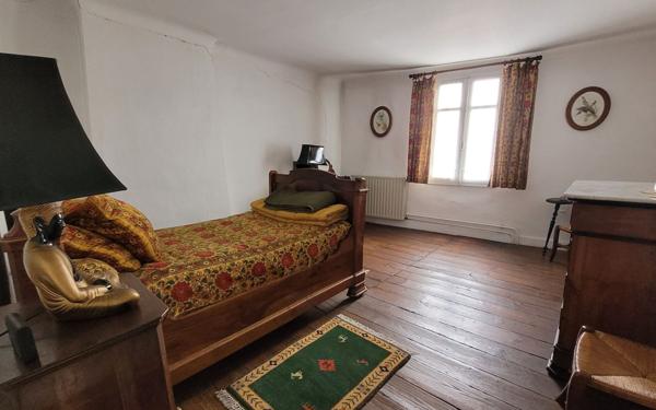 Maison à vendre    9 pièces •  Saint-Geours-de-Maremne