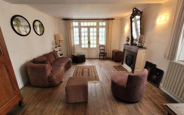 Maison à vendre    9 pièces •  Saint-Geours-de-Maremne