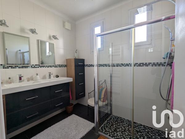 Maison à vendre 5 pièces 109 m² Les Clayes-sous-Bois