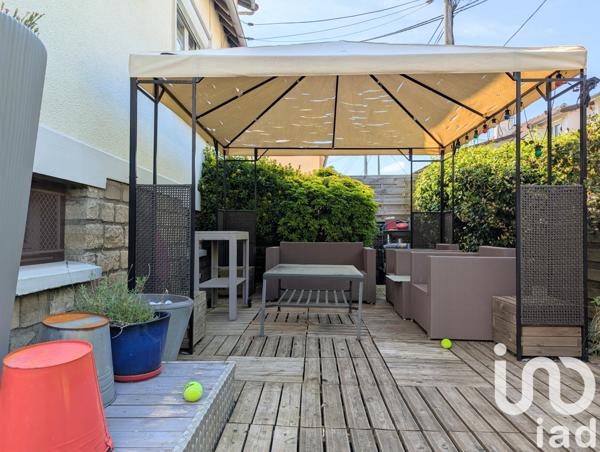 Maison à vendre 5 pièces 109 m² Les Clayes-sous-Bois