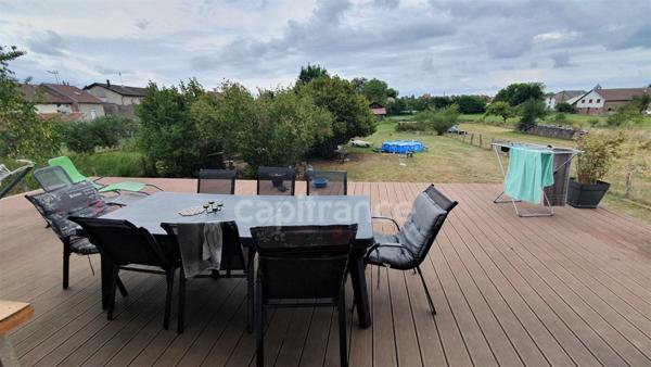 Maison à vendre 6 pièces de 156m² SAINT LOUP SUR SEMOUSE (70)