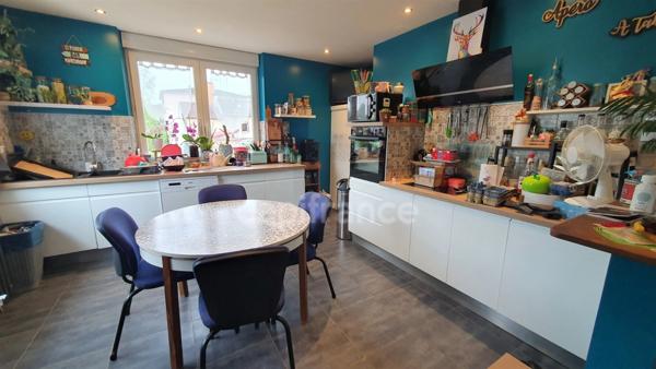 Maison à vendre 6 pièces de 156m² SAINT LOUP SUR SEMOUSE (70)