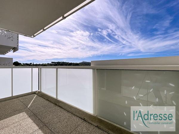 EXCLUSIVITE Antibes 2 pièces avant dernier étage