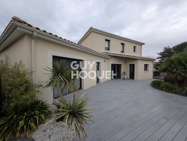 Maison à vendre de 8 pièces de 187 m²