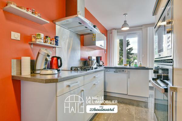 Appartement
         3 pièces
        - 73 m² 130 900 € *