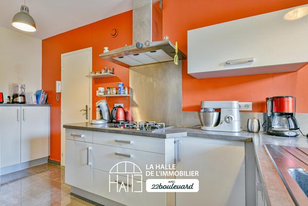 Appartement
         3 pièces
        - 73 m² 130 900 € *