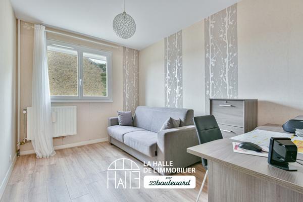 Appartement
         3 pièces
        - 73 m² 130 900 € *