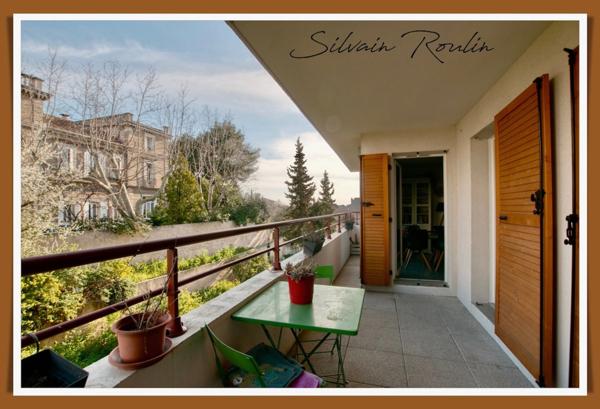 T3 lumineux avec terrasse sans vis-à-vis – Résidence sécurisée à Saint-Just