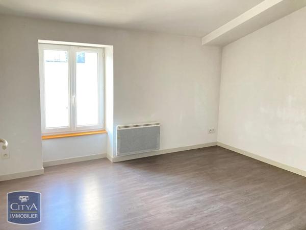 Appartement à louer 2 pièces 49m² Saint-Marcellin (38160)